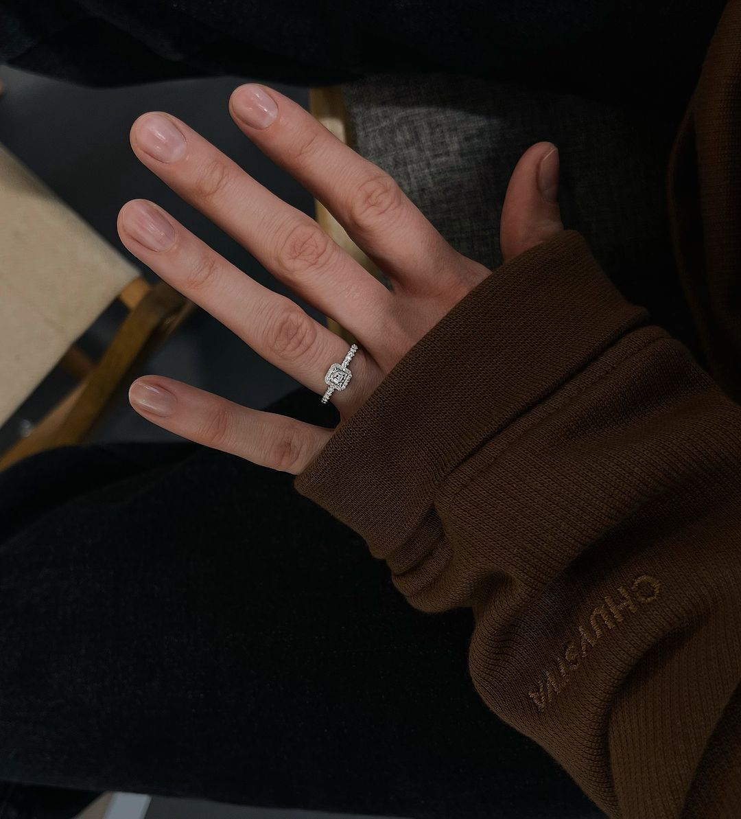 Фото: Помолвочное кольцо CHUVSTVA 3366