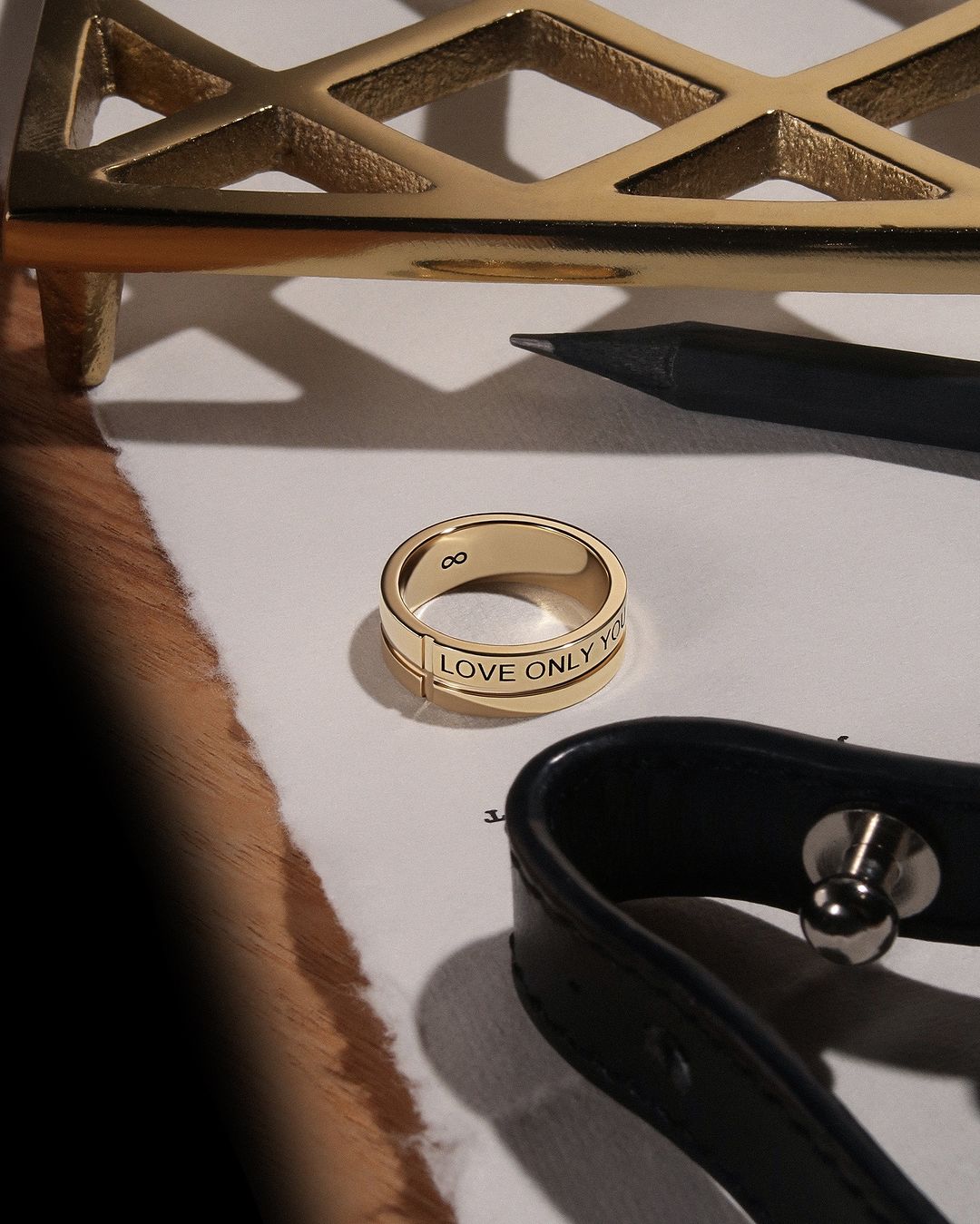 Фото: Обручальное кольцо CHUVSTVA 309