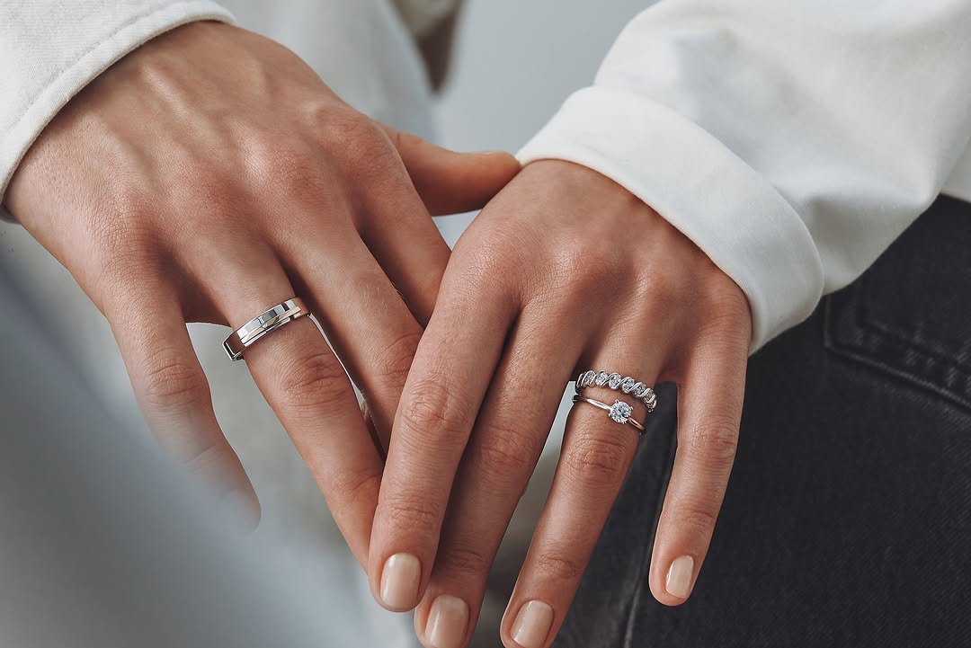 Фото: Помолвочное кольцо CHUVSTVA 3337