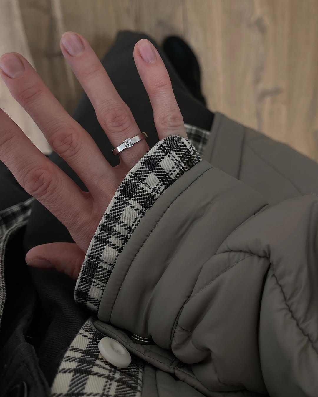 Фото: Помолвочное кольцо CHUVSTVA 3354