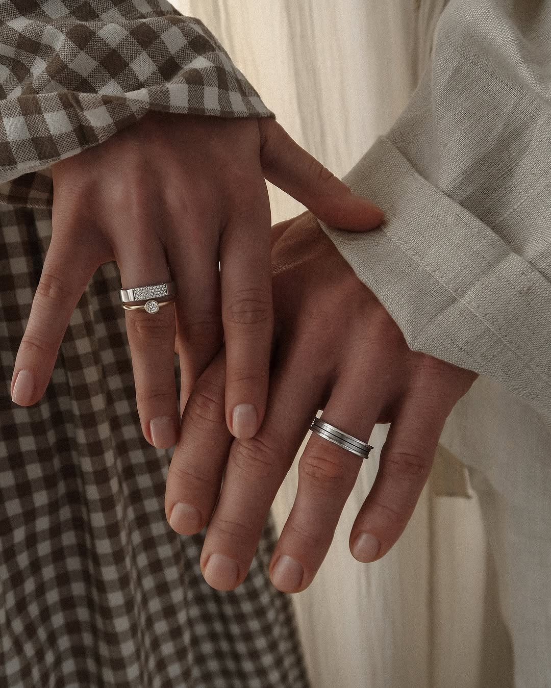 Фото: Обручальное кольцо CHUVSTVA 320