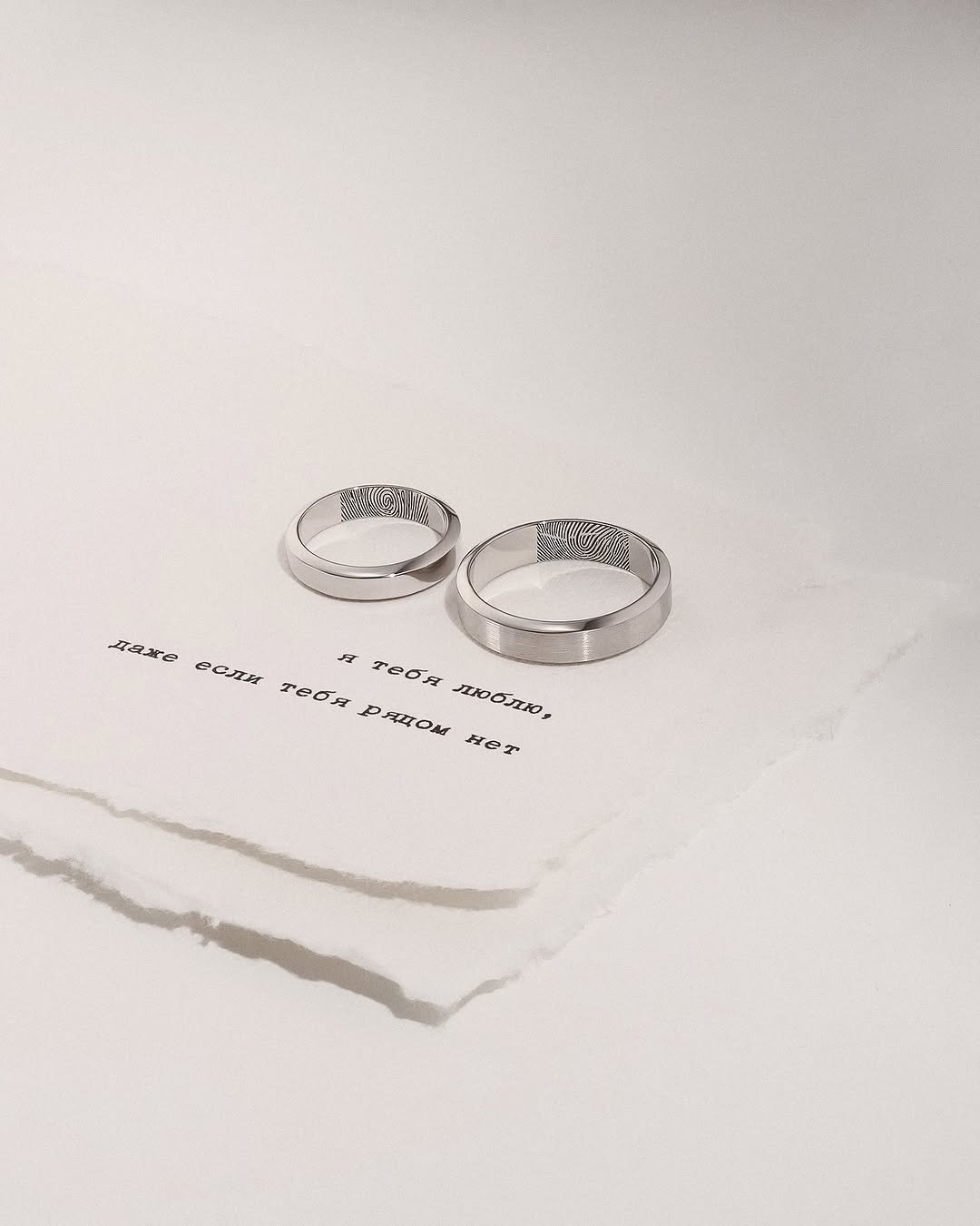 Фото: Обручальное кольцо CHUVSTVA 140