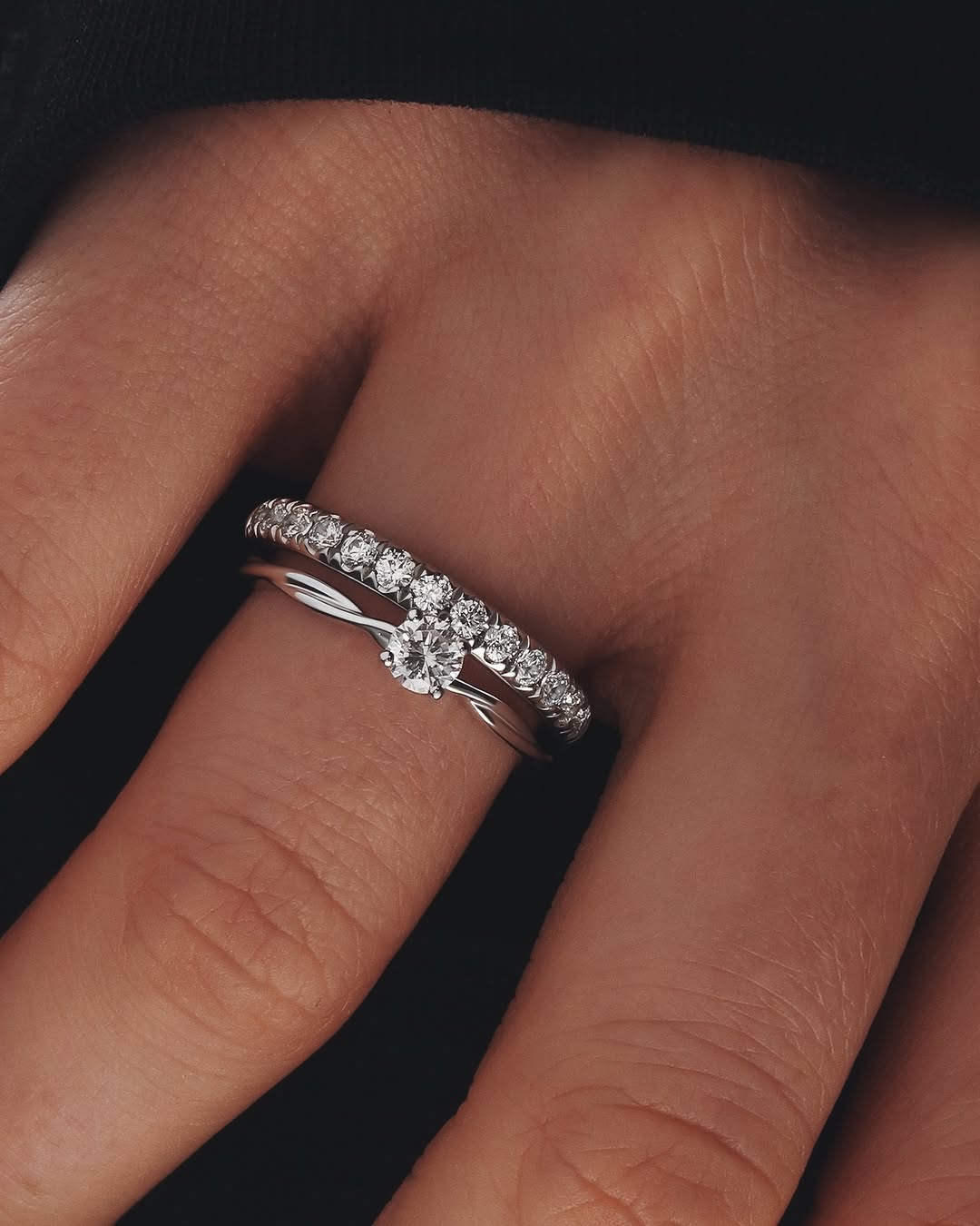 Фото: Помолвочное кольцо CHUVSTVA 3339