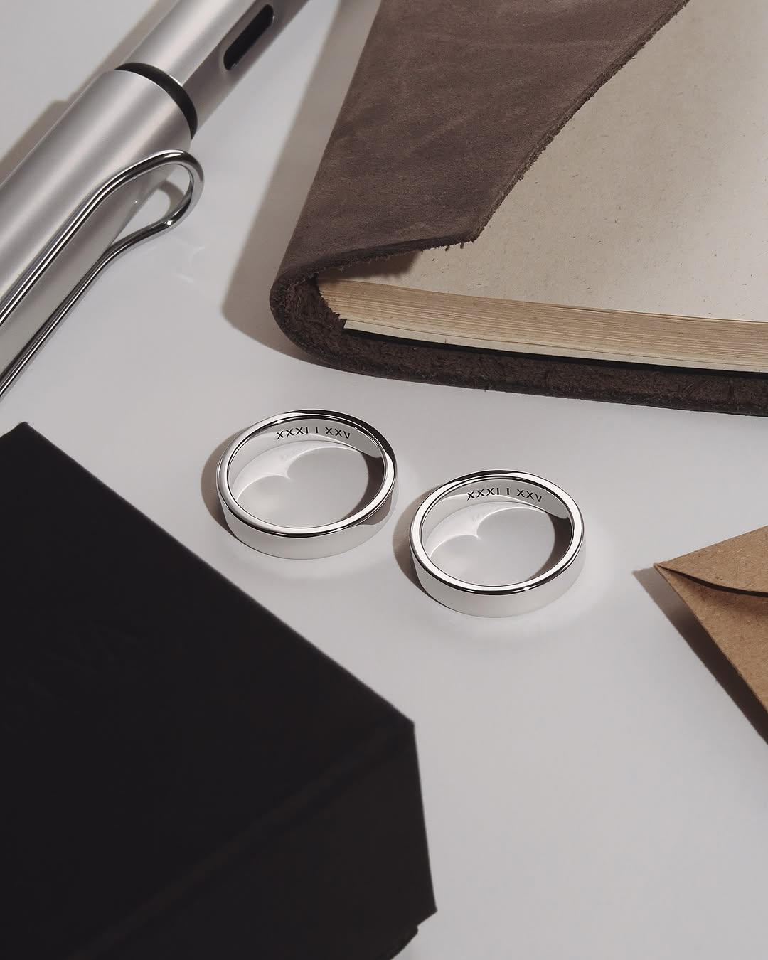 Фото: Обручальное кольцо CHUVSTVA 283