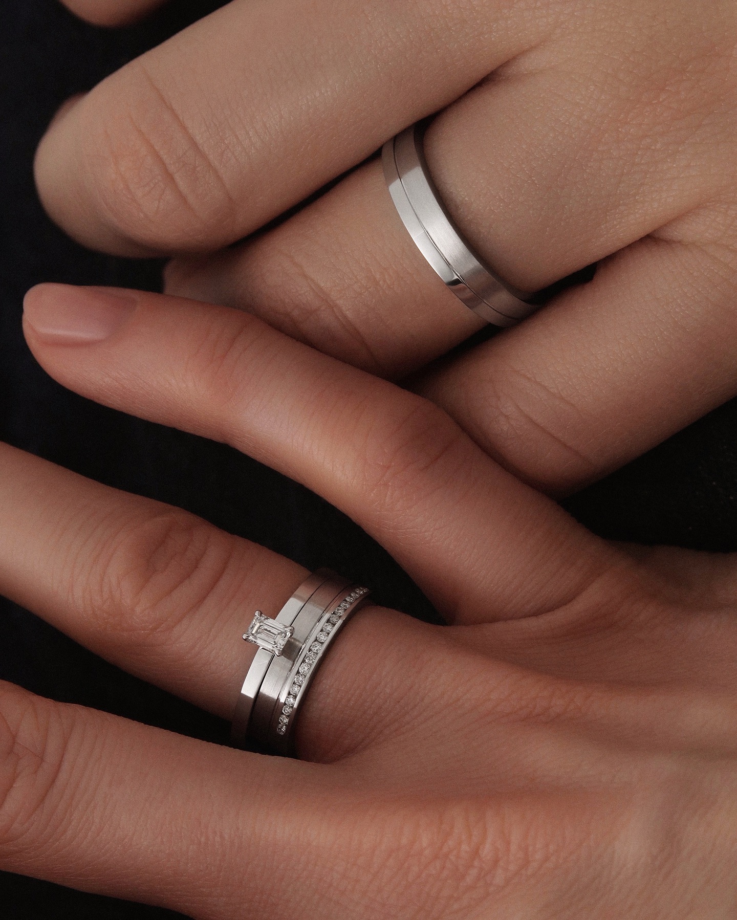 Фото: Обручальное кольцо CHUVSTVA 235