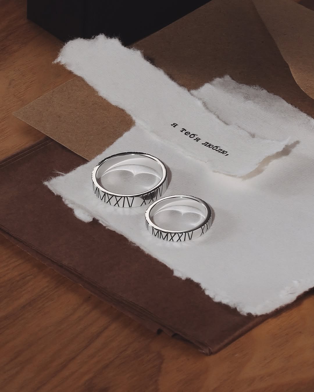 Фото: Обручальное кольцо CHUVSTVA 305