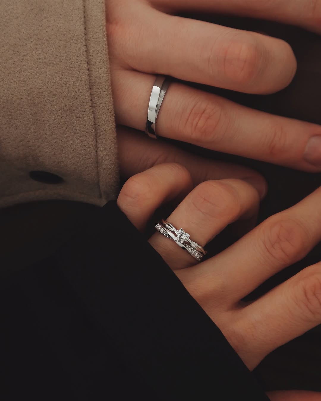 Фото: Помолвочное кольцо CHUVSTVA 3381