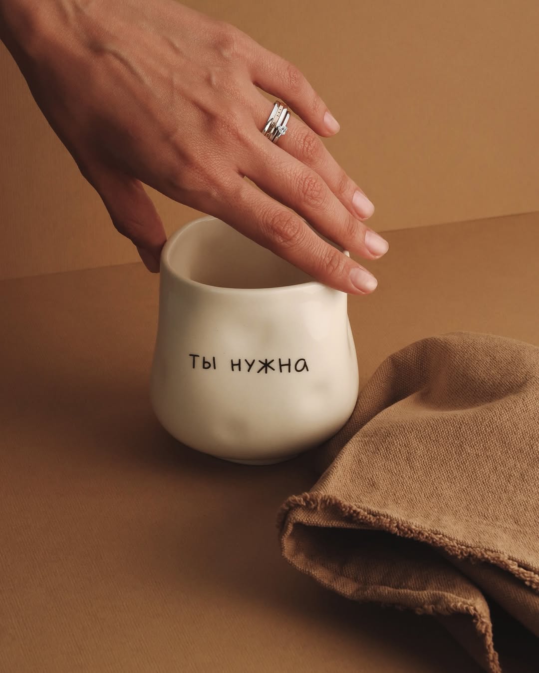 Фото: Помолвочное кольцо CHUVSTVA 3356