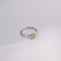 Кольца с желтым бриллиантом