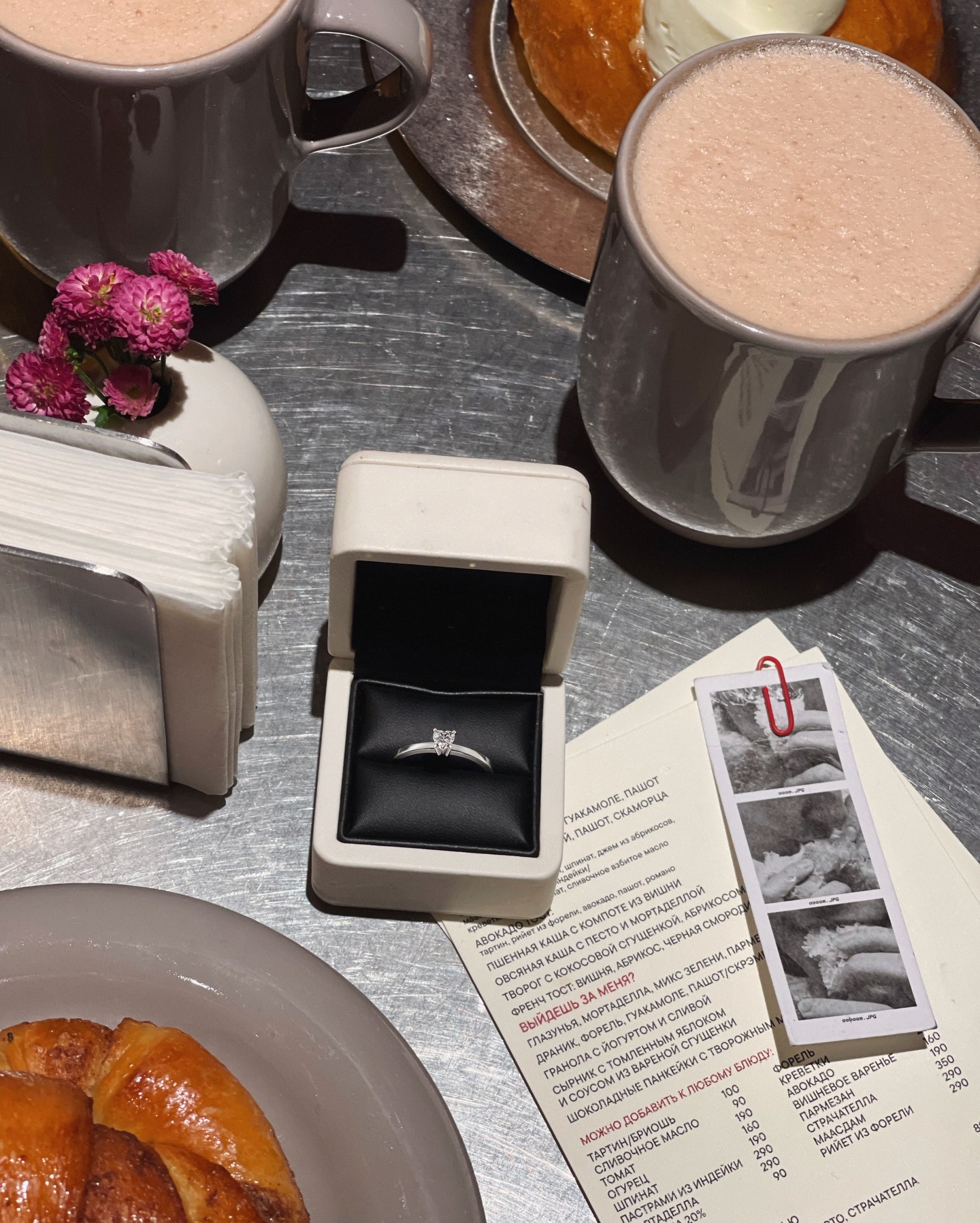 Фото: Помолвочное кольцо CHUVSTVA 3356