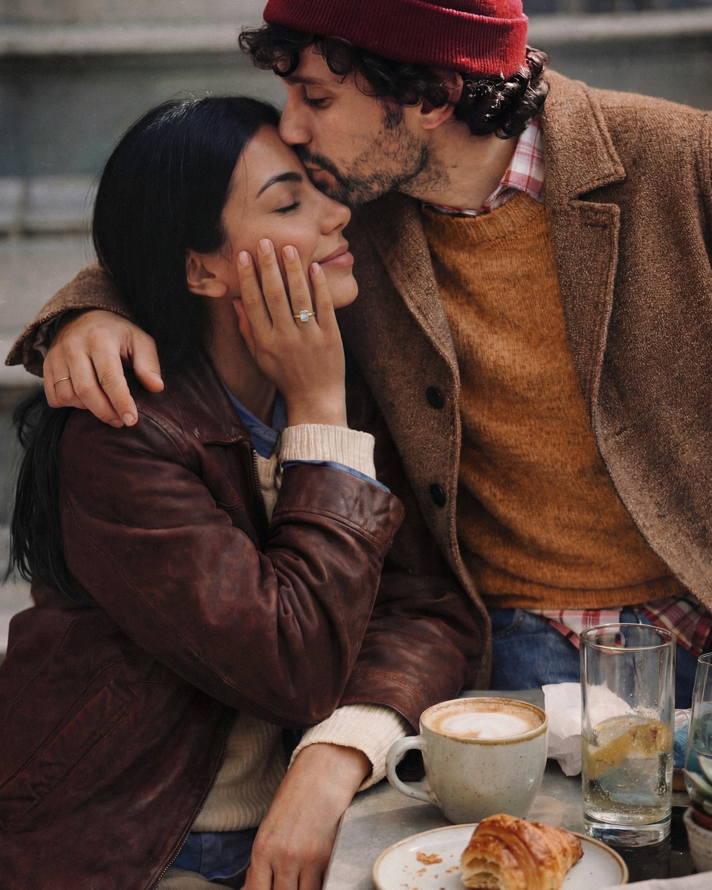 Фото: Помолвочное кольцо CHUVSTVA 3384