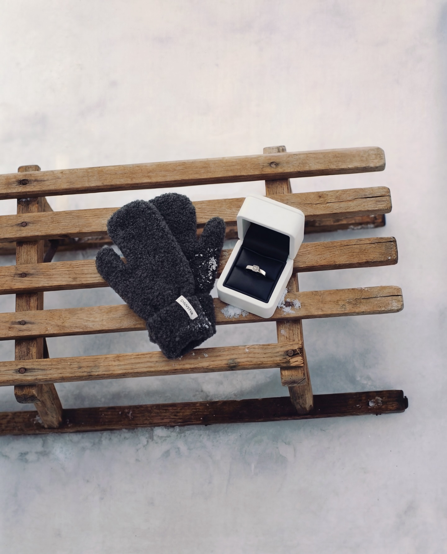 Фото: Помолвочное кольцо CHUVSTVA 3361