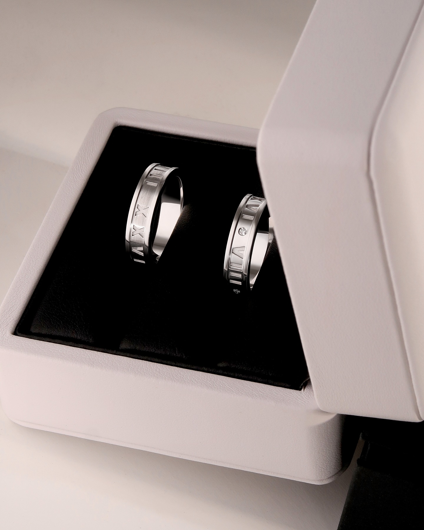 Фото: Обручальное кольцо CHUVSTVA 331