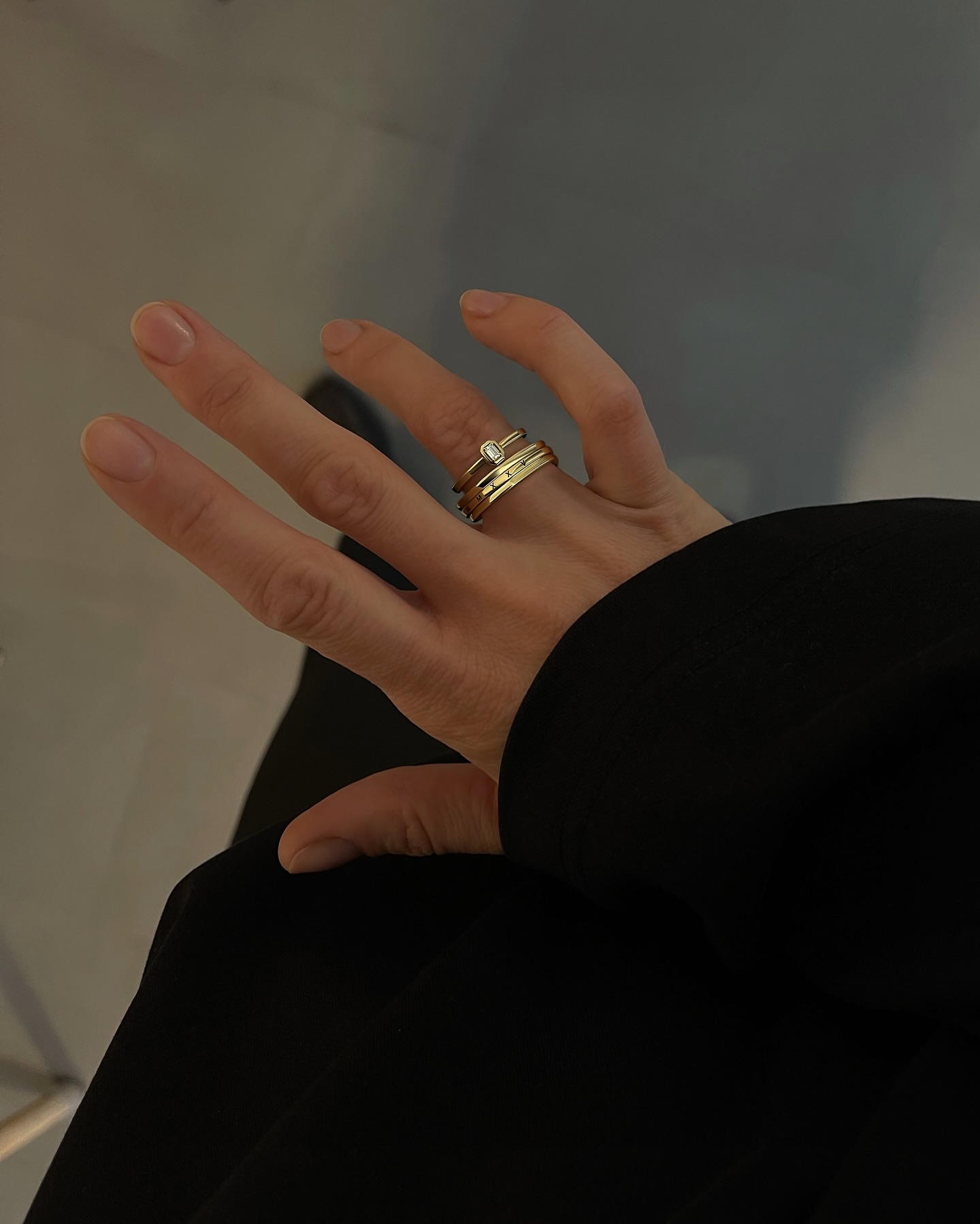 Фото: Помолвочное кольцо CHUVSTVA 3375