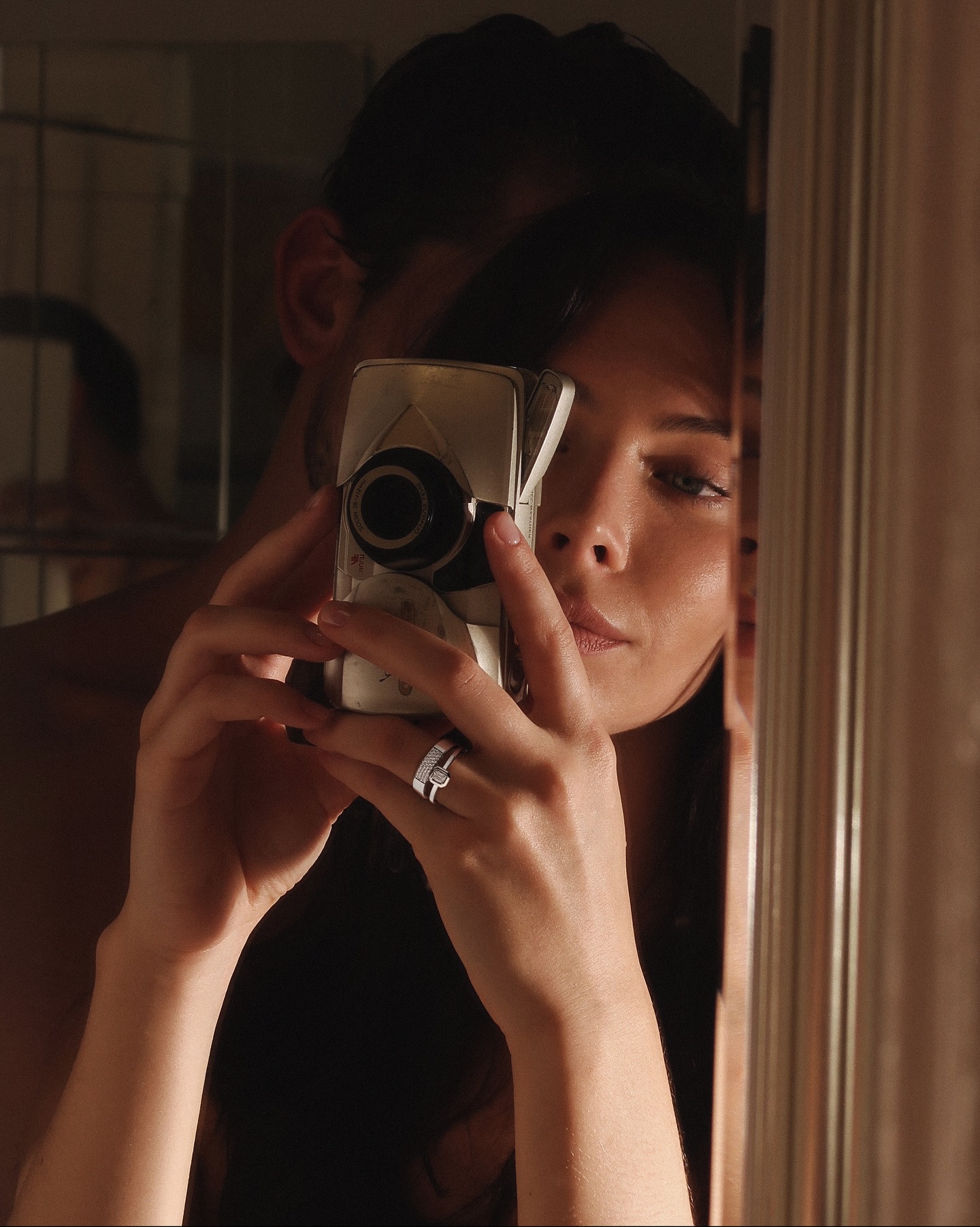 Фото: Помолвочное кольцо CHUVSTVA 3375