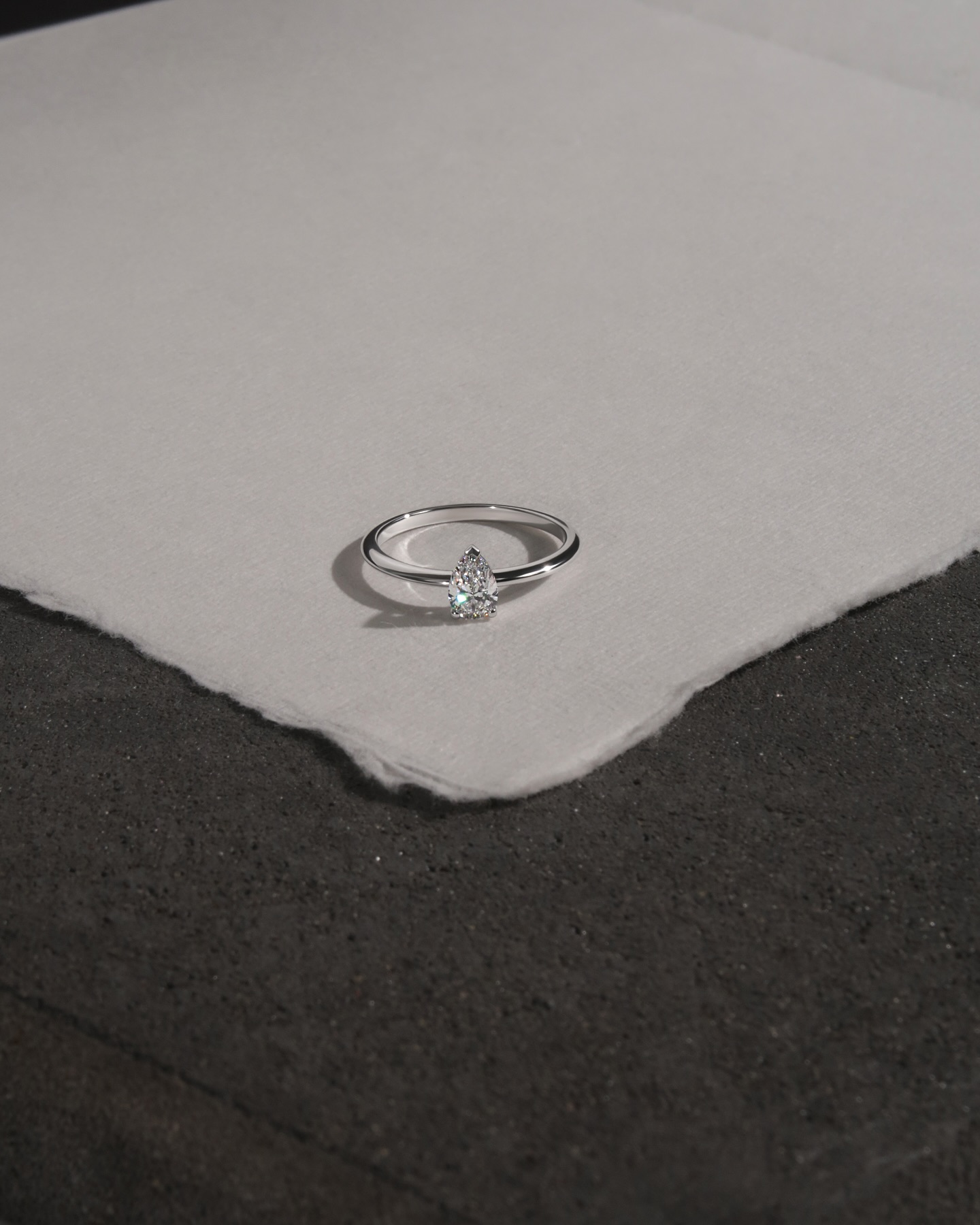 Фото: Помолвочное кольцо CHUVSTVA 3376