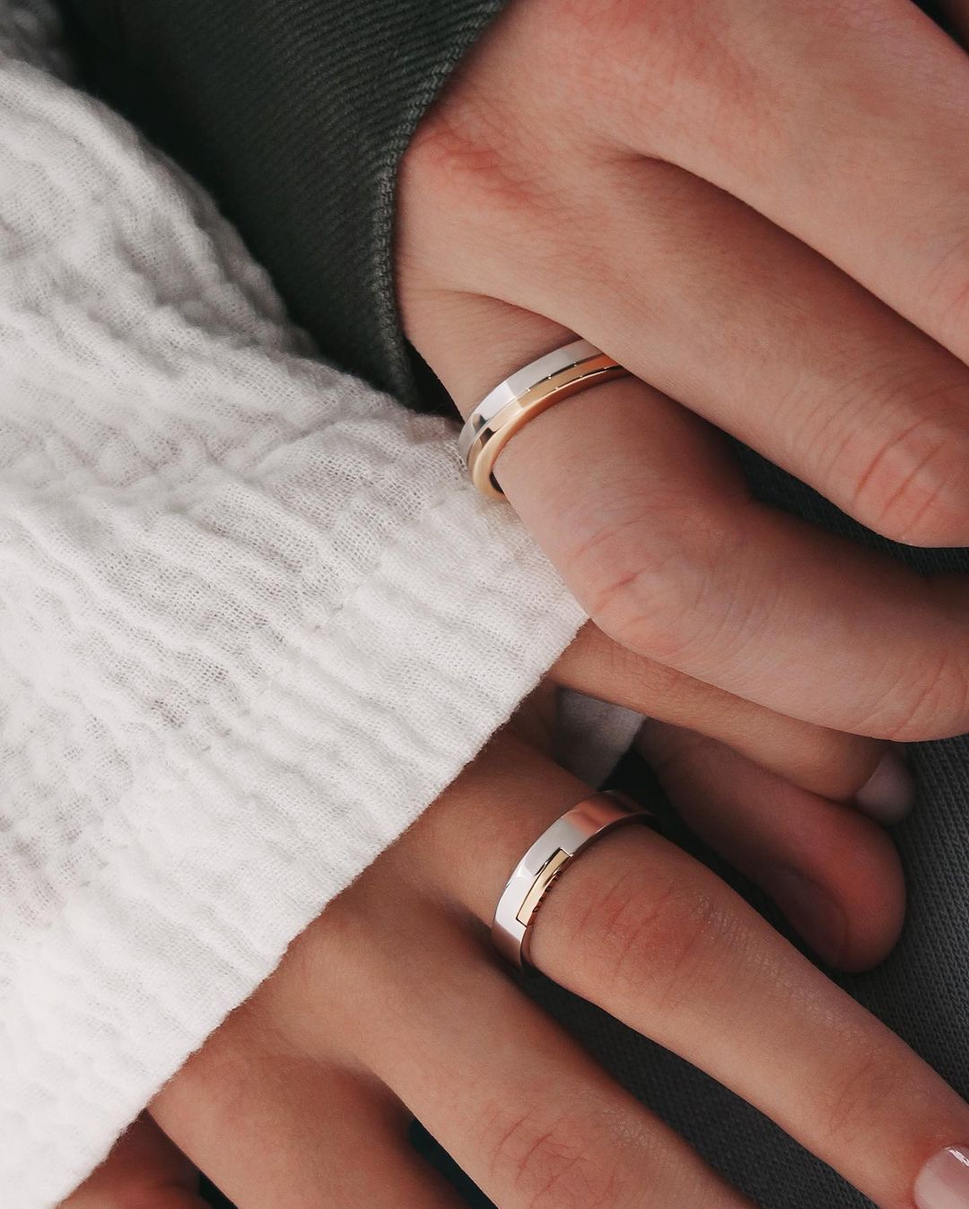 Фото: Обручальное кольцо CHUVSTVA 317 