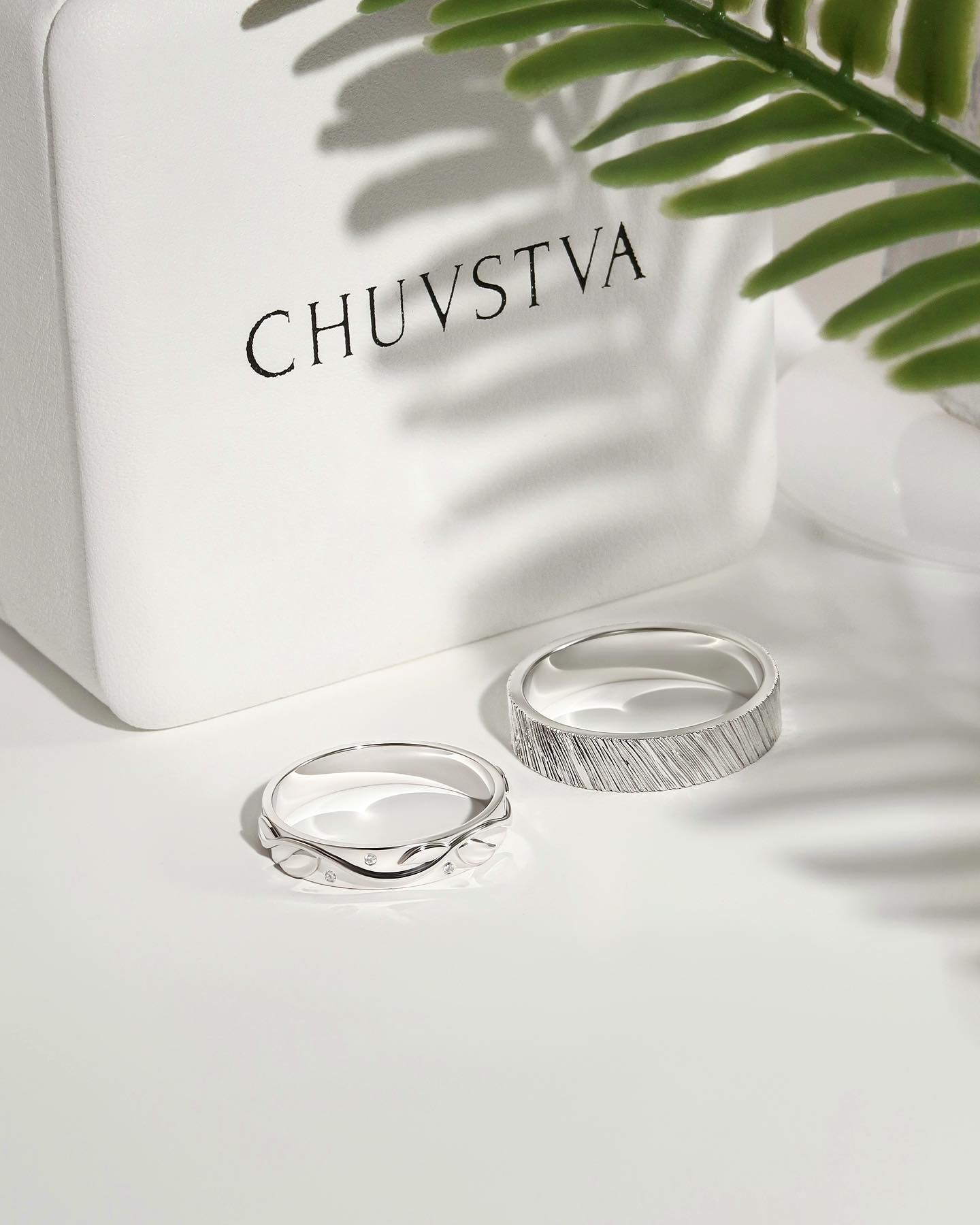 Фото: Обручальное кольцо CHUVSTVA 275