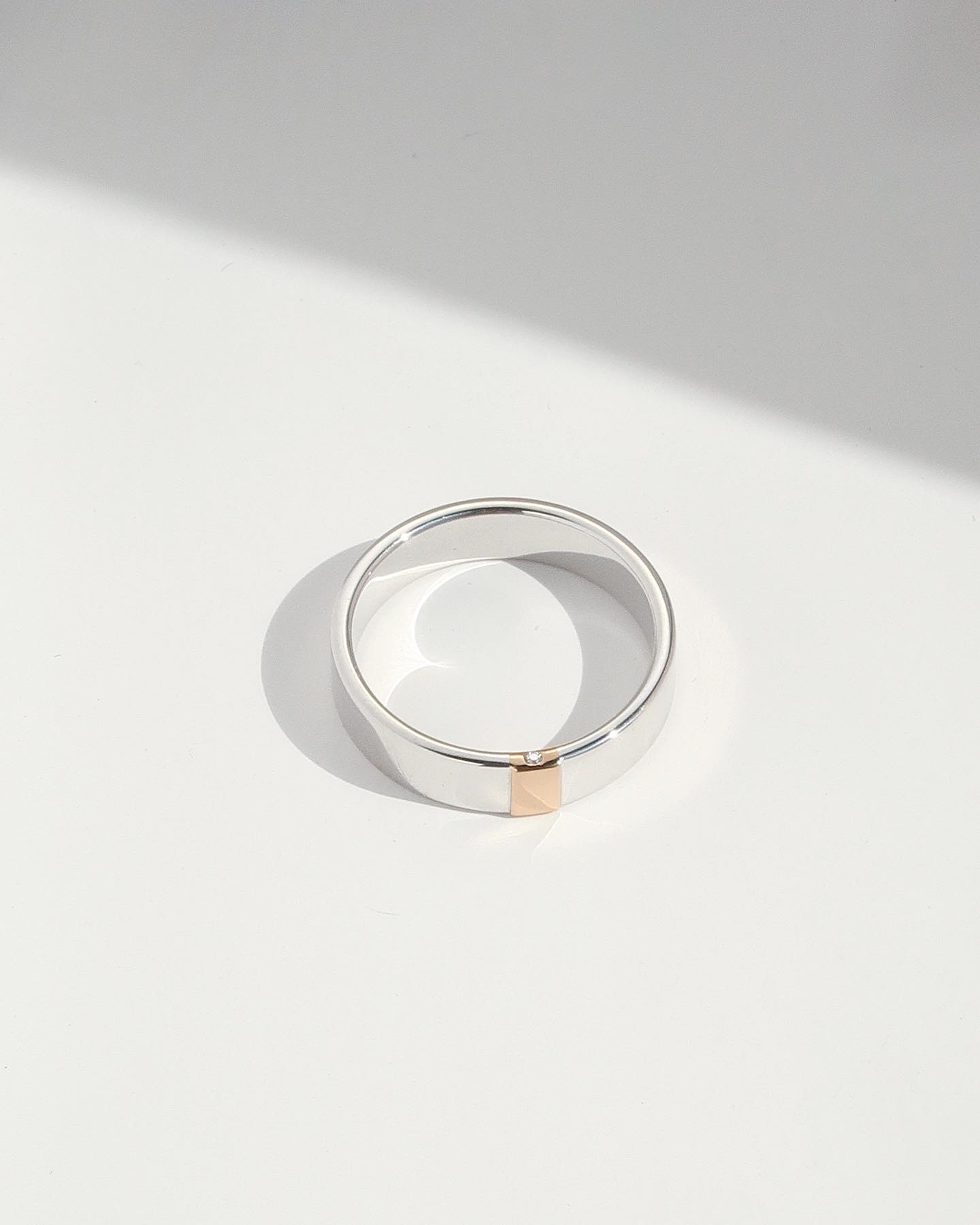 Фото: Обручальное кольцо на заказ (А-322)